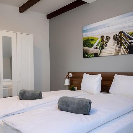 Junipro Apartments Bostalsee Bosen-Eckelhausen Exteriör bild